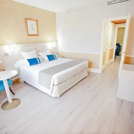 Alfonso Viii Hotel 4*