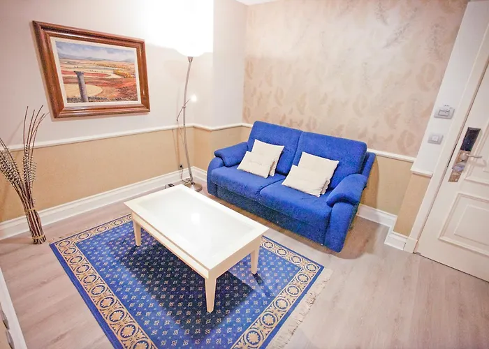 Hotel Alfonso Viii 4*