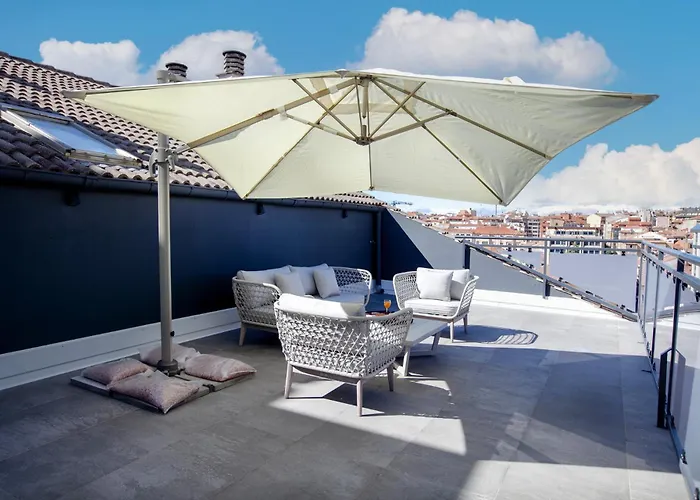 Hotel Alfonso Viii 4*