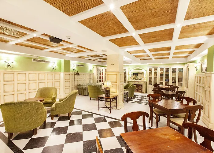 Alfonso Viii Hotel 4*